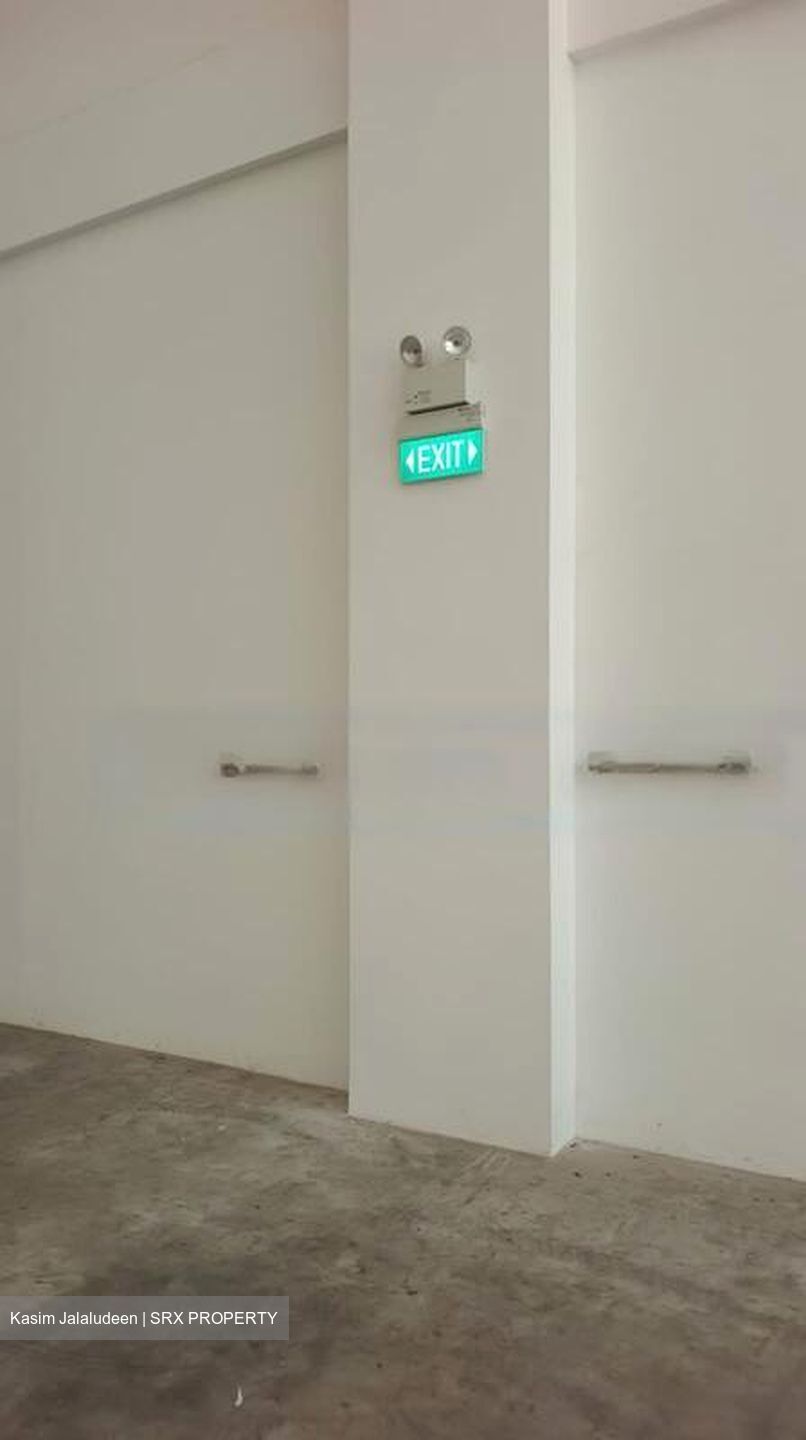 Tuas South Link 1 (D22), Warehouse #480120941
